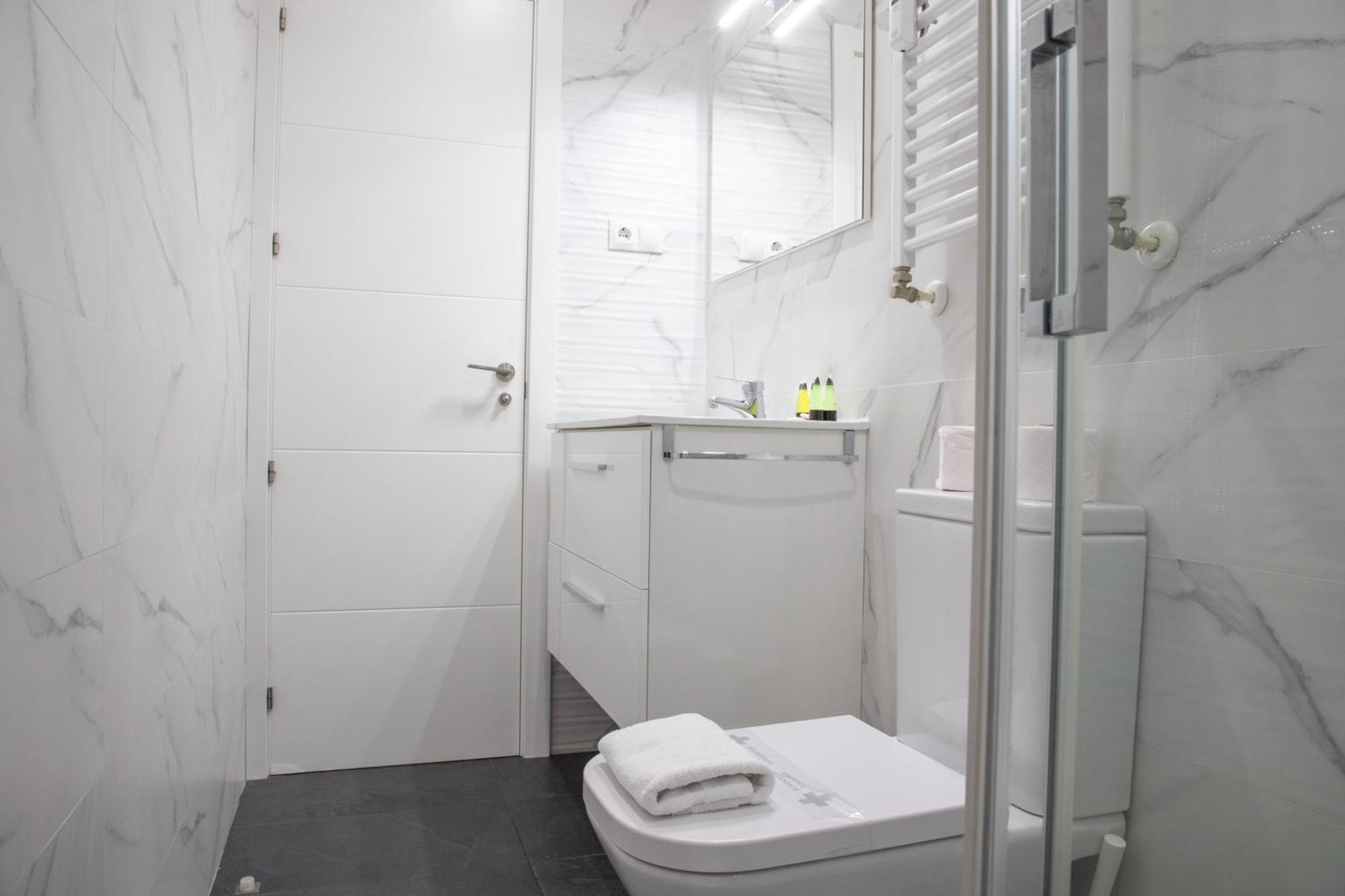 Apartamento Luminoso & Moderno 4 Dormitorios En Retiro Madrid Exterior photo